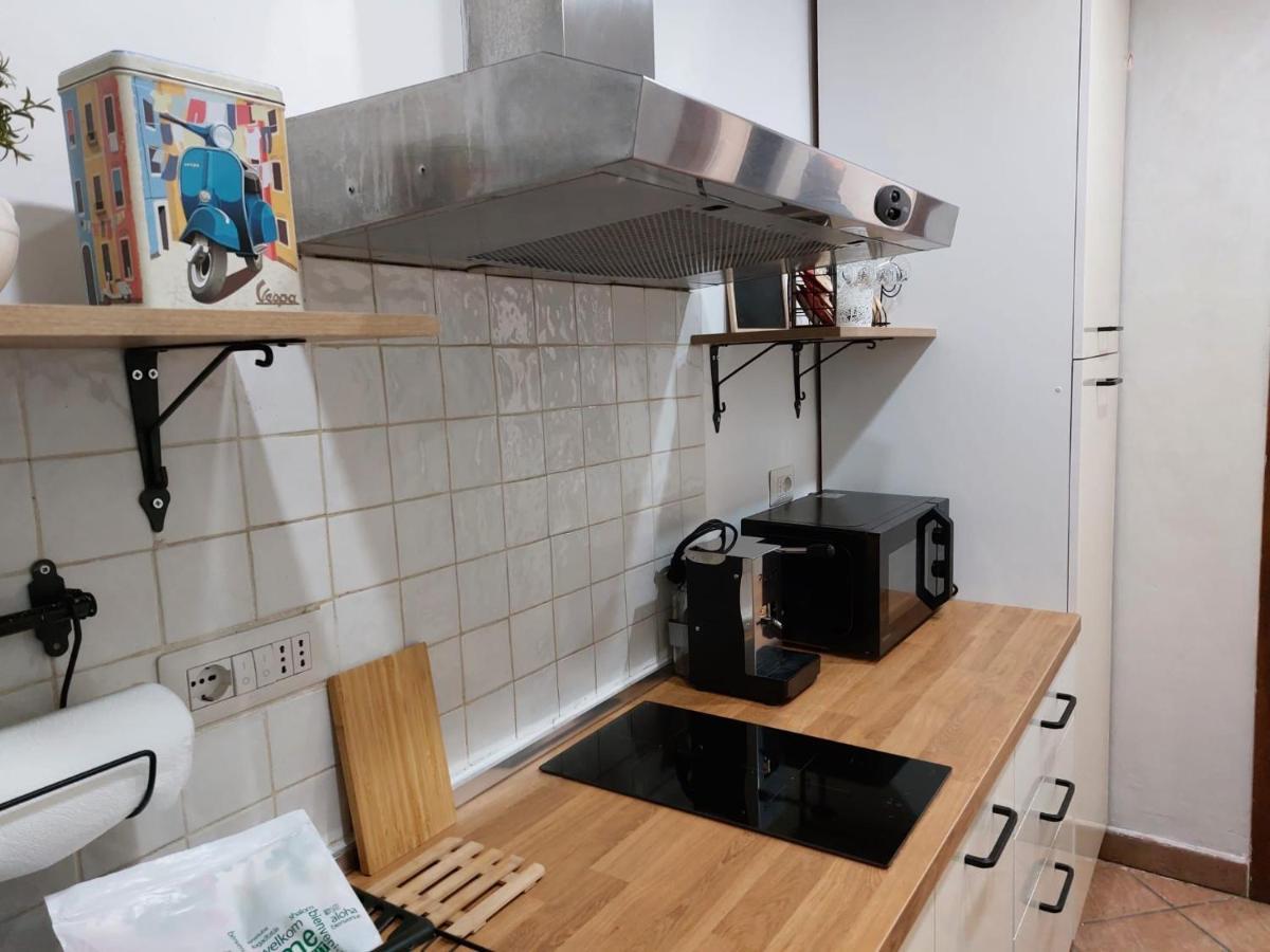 Casa Ninetta - Spaccanapoli - Il Tipico Pianterreno Della Napoli Antica! Εξωτερικό φωτογραφία